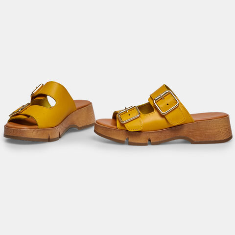 Sandalias de piel con hebillas, Amarillo Sandalias de piel con hebillas, Amarillo